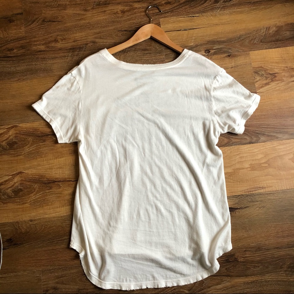 Graphic tee - Picture 4 of 5